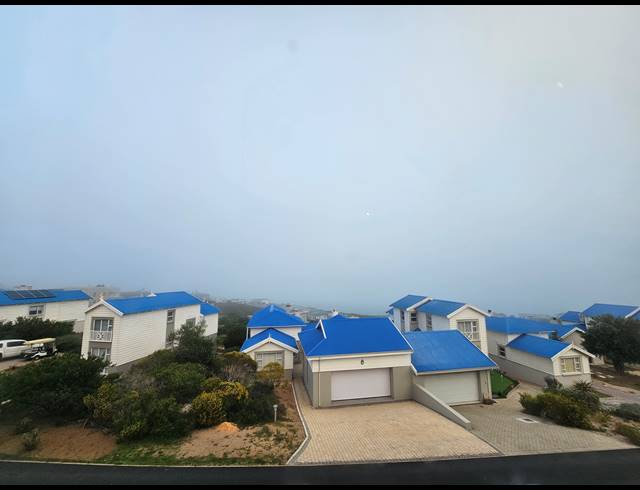 2 BEDROOM DUPLEX FOR SALE IN MOSSEL BAY CENTRAL